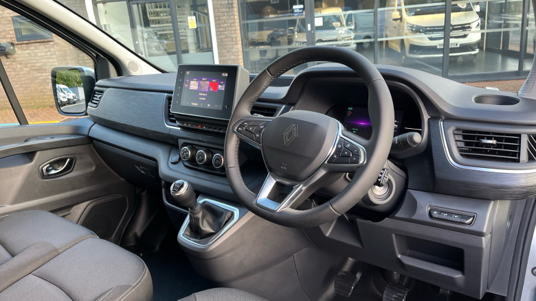 Renault Trafic Swb Diesel SL30 Blue dCi 130 Extra [Safety] Van